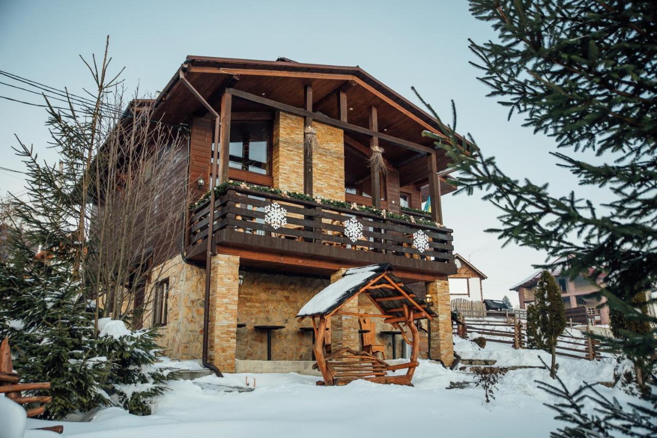 Stara Pravda Villas Bukovel Bagian luar foto